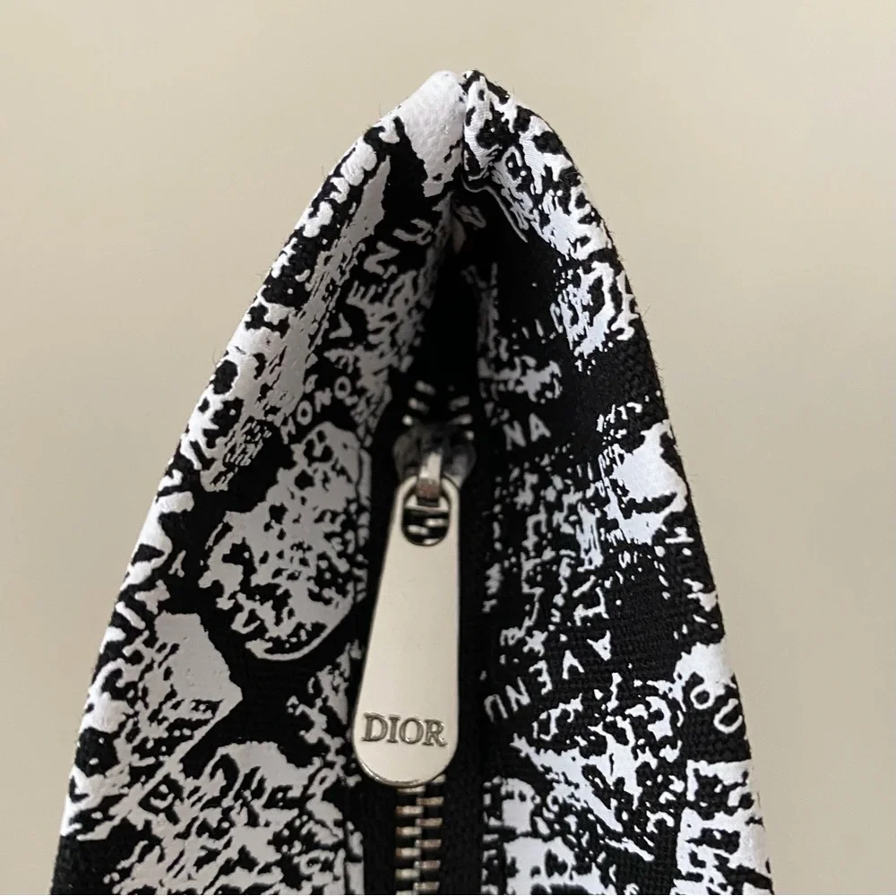 Brand New Christian Dior Black White Paris Map Print Cosmetic Bag Makeup Pouch - Picture 9 of 12